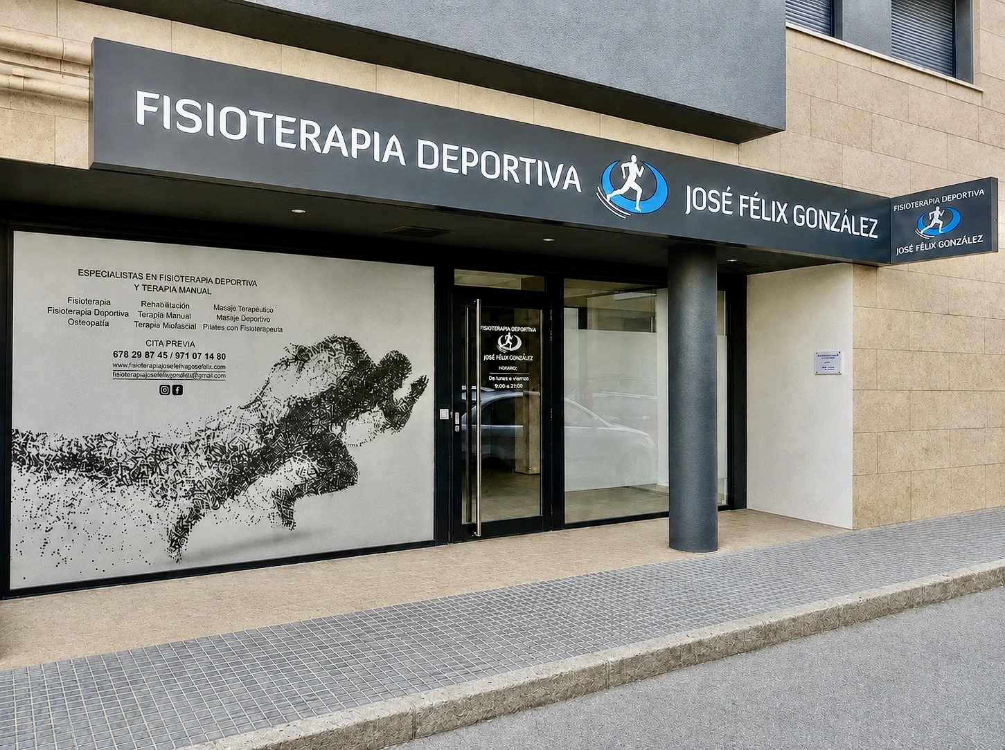 Fachada exterior de la clínica